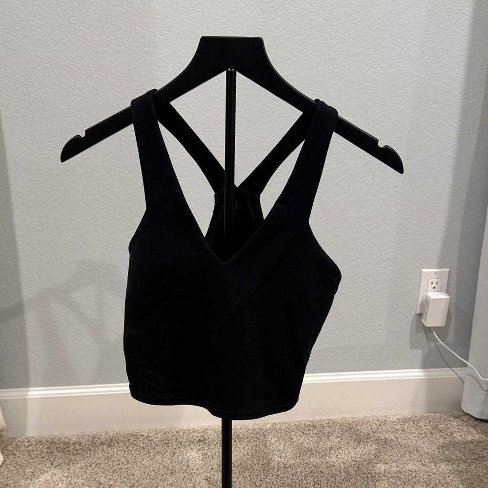 ALO Airbrush Real Bra Tank in Black size Medium - Picture 3 of 5